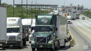 Borderlands: el informe de Uber Freight dice que los camiones transfronterizos muestran una resiliencia continua