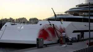 Eco-Activists Target Walmart Heiress’ Yacht Twice in Two Months