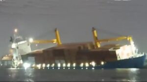Video: Mexican Cargo Ship Evacuated as it Lists Away from Dock