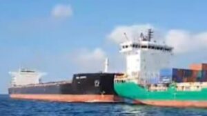 Video: Bulker Hits Containership off Turkey After RoPax-Bulker Also Collide