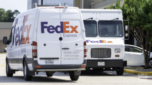 FedEx’s bottom line gets boost from cost reductions