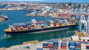 Línea china presenta primera queja de transportista ante FMC por tarifas de congestión