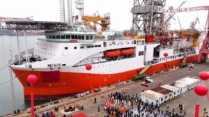 China comienza las pruebas en el mar de su primer buque de perforación ultraprofunda