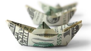 Las acciones de transporte marítimo superaron al S&P 500 en medio del aumento del mercado de valores de 2023