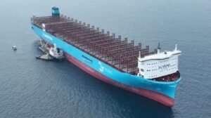 El barco Maersk completa el primer abastecimiento de combustible de metanol ecológico en Ulsan antes del MV