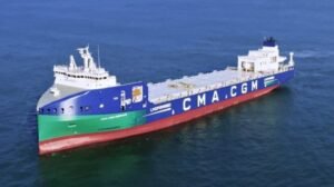 CMA CGM presenta una clase pionera de buque alimentador alimentado con GNL para Europa