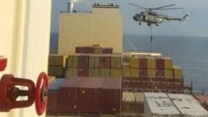 Fuerzas iraníes capturan buque portacontenedores MSC cerca del estrecho de Ormuz
