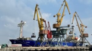 Ucrania casi duplica los volúmenes de carga y se acerca a los niveles de antes de la guerra