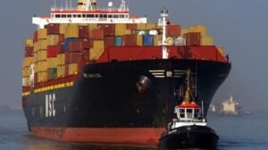 El buque portacontenedores MSC se convierte en el tercero en perder contenedores por la borda en Sudáfrica en 2024