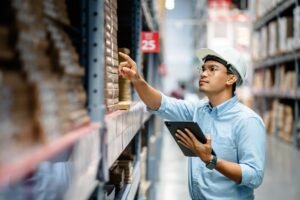 Cadena de suministro basada en la demanda: definición, beneficios e implementación