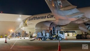 Lufthansa Cargo introduce un recargo medioambiental para cumplir con las cuotas de SAF