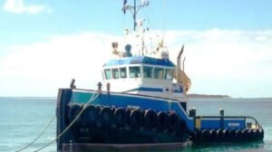 Piratas secuestran remolcador y barcaza en Indonesia, roban a la tripulación y hurtan carga