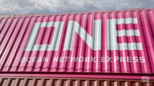 Uno, LX Pantos en BoxLinks Venture para nosotros Intermodal doméstico