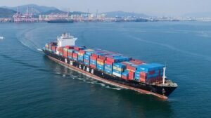 Informes de Pacífico Norte de Boxship coreano que Crossing perdió y dañó los contenedores