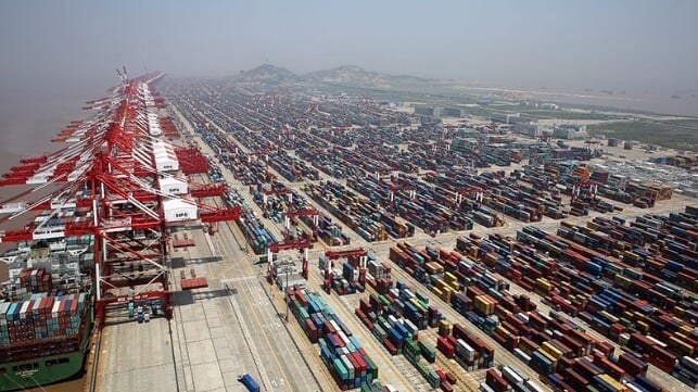 FMI: Las tarifas de Trump podrían retrasar el crecimiento comercial mundial a la mitad en 2025 7 FMI: Las tarifas de Trump podrían retrasar el crecimiento comercial mundial a la mitad en 2025