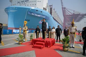 Maersk se convierte en el segundo gran transportista de contenedores en cambiar el pabellón de sus barcos en la India