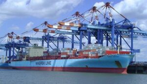 Maersk realiza el primer tránsito por el Mar Rojo desde diciembre de 2023